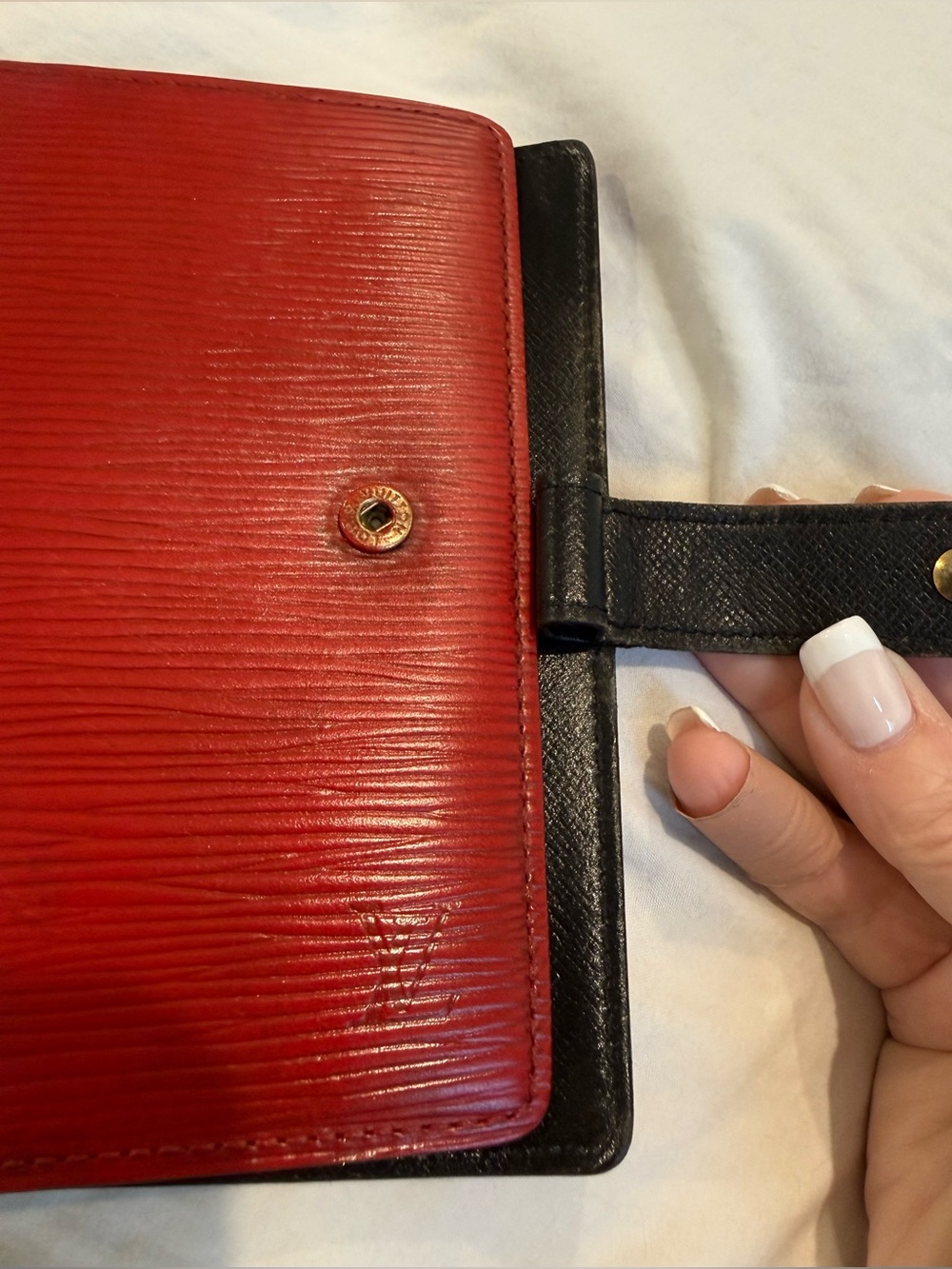 Authentic VGC Preloved Red Louis Vuitton Agenda PM notebook Epi leather - Picture 2 of 12
